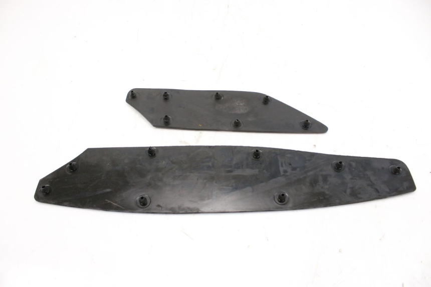 photo de TAPPETINO PEDANA HONDA FES S-WING SWING ABS 125 (2007 - 2015) - Zoom sullo stato d'uso