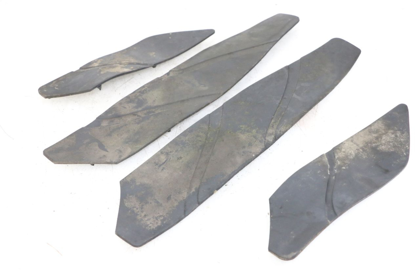 photo de TAPPETINO PEDANA HONDA FES S-WING SWING ABS 125 (2007 - 2015) - Vista principale