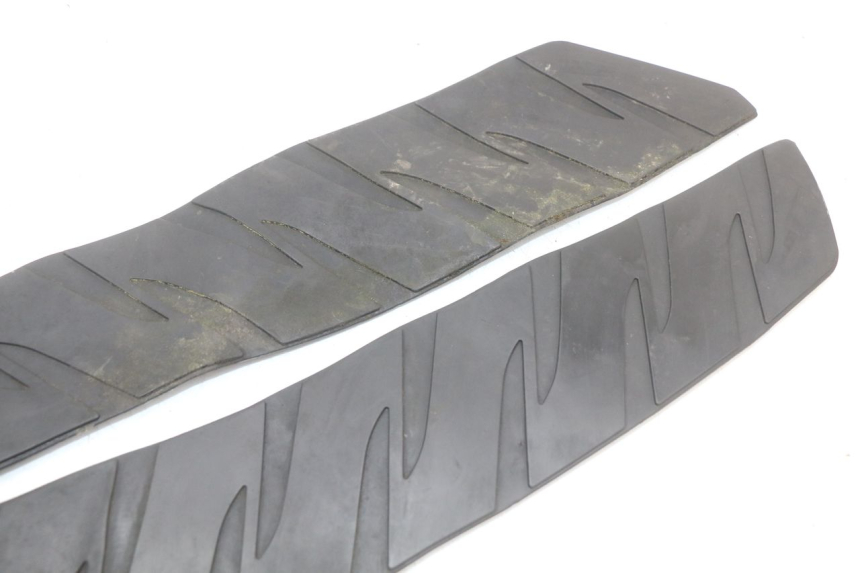 photo de CARENA PEDANA GOMME HONDA FJS SILVER WING SILVERWING 400 (2005 - 2008) - Altra angolazione