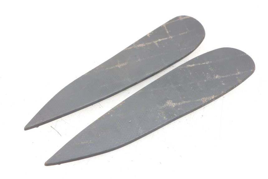 photo de CARENA PEDANA GOMME PEUGEOT GEOPOLIS RS 125 (2007 - 2009) - Vista principale