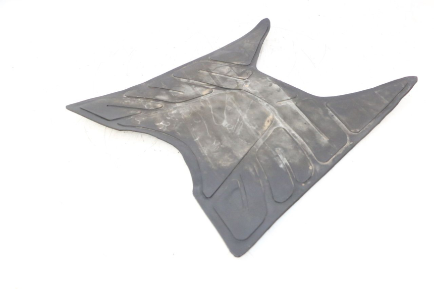 photo de CARENA PEDANA GOMME EUROCKA GTR 50 (2007 - 2017) - Vista principale