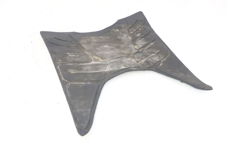 photo de CARENA PEDANA GOMME EUROCKA GTR 50 (2007 - 2017) - Zoom sullo stato d'uso