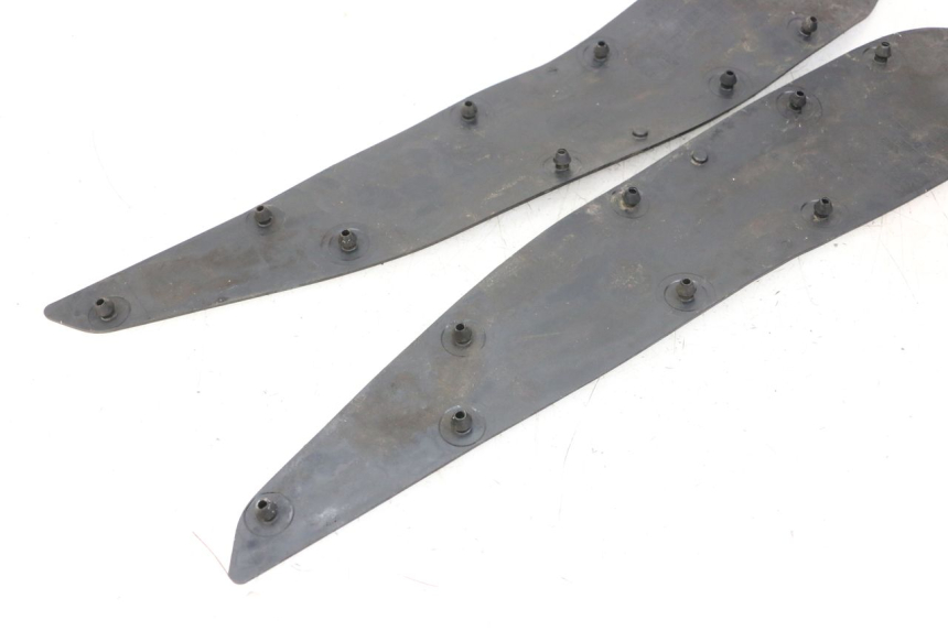 photo de CARENA PEDANA GOMME HONDA PCX (JF57/JF64) 125 (2014 - 2018) - Dettaglio del componente