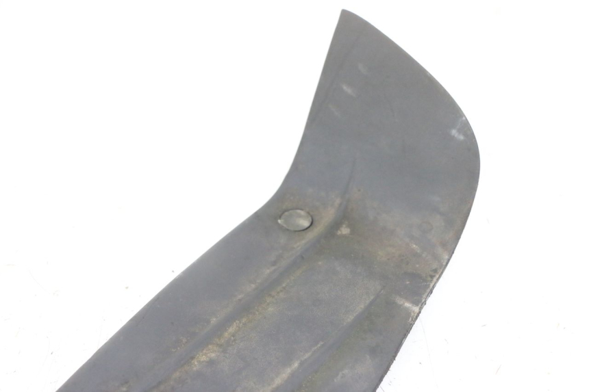 photo de CARENA PEDANA GOMME PIAGGIO IE MP3 YOURBAN 300 (2011 - 2016) - Vista d'insieme del prodotto