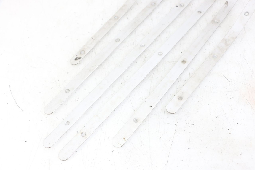 photo de CARENA PEDANA GOMME JM MOTORS VX 125 (2022 - 2025) - Primo piano tecnico