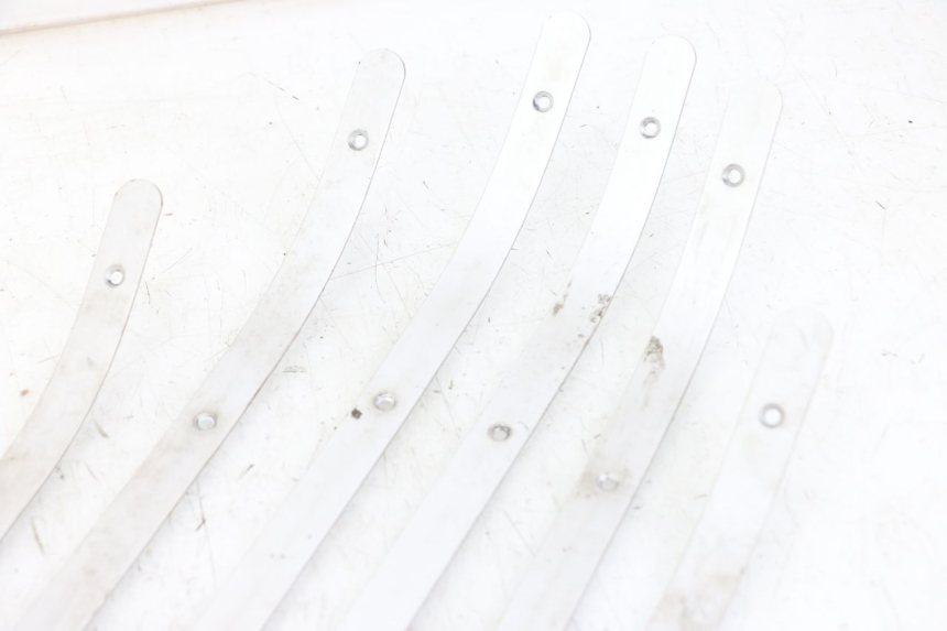 photo de CARENA PEDANA GOMME JM MOTORS VX 125 (2022 - 2025) - Dettagli dei punti di fissaggio