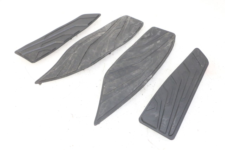 photo de CARENA PEDANA GOMME SYM JOYMAX 125 (2010 - 2017) - Vista principale