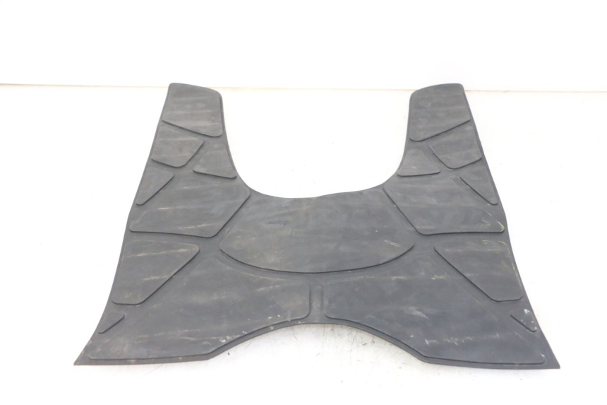 photo de TAPPETINO PEDANA KYMCO GRAND DINK 125 (2008 - 2014) - Altra angolazione