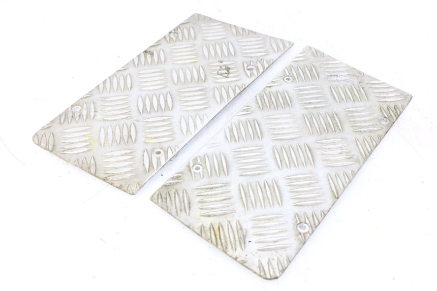 photo de CARENA PEDANA GOMME LIGIER PULSE 3 1 (2014 - 2020) - Vista principale