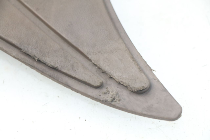 photo de Tappetino pedana SYM MIO 100 (2006 - 2017) - Primo piano tecnico