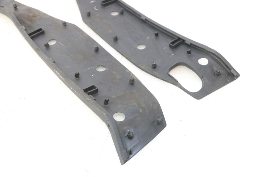 photo de CARENA PEDANA GOMME PIAGGIO MP3 HPE 530 (2022 - 2026) - Dettaglio del componente
