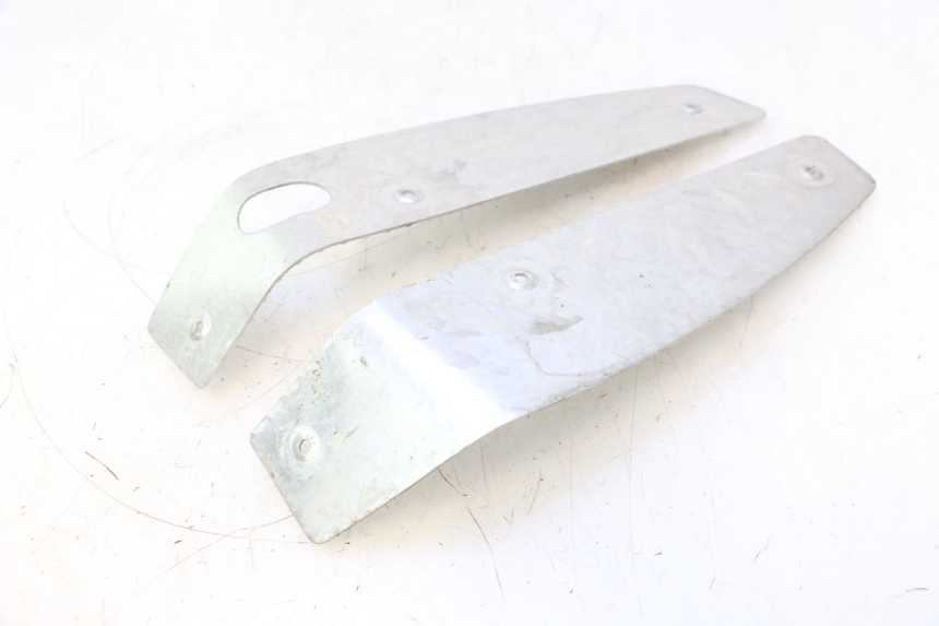 photo de TAPPETINO PEDANA PIAGGIO MP3 LT 300 (2010 - 2016) - Dettaglio del componente