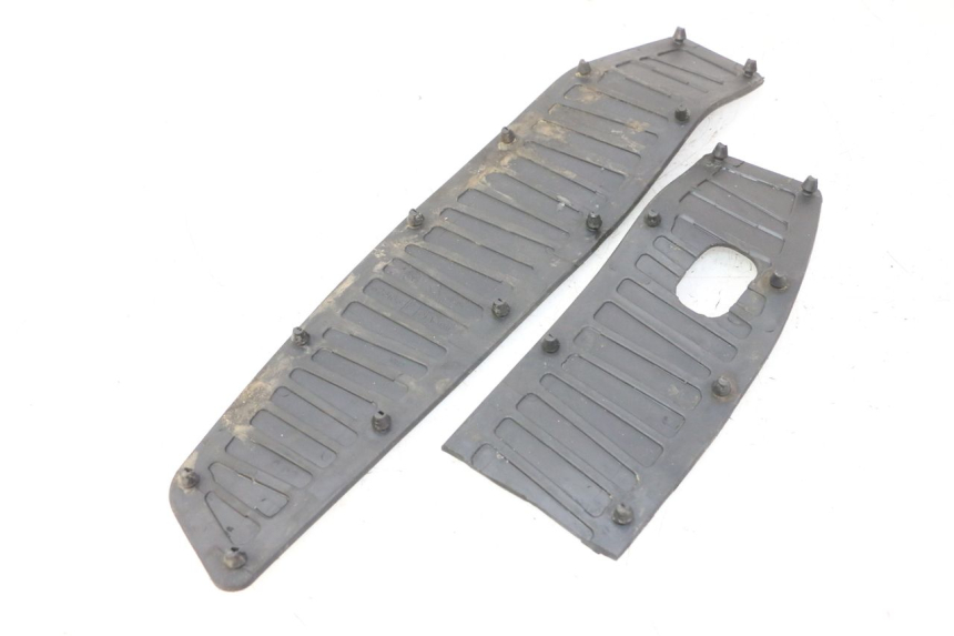 photo de TAPPETINO PEDANA PIAGGIO MP3 RL 250 (2006 - 2010) - Dettaglio del componente