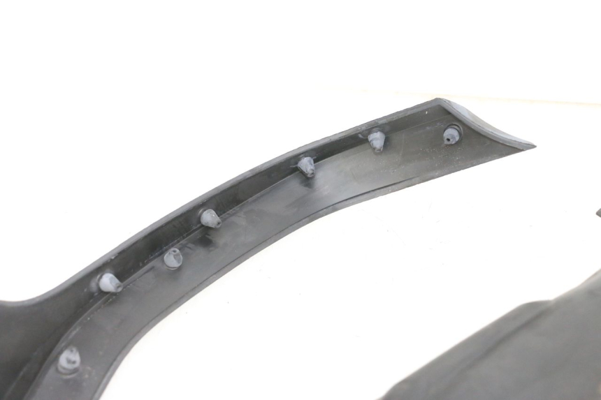 photo de CARENA PEDANA GOMME YAMAHA NEO'S CORE 1 (2022 - 2026) - Zoom sui componenti