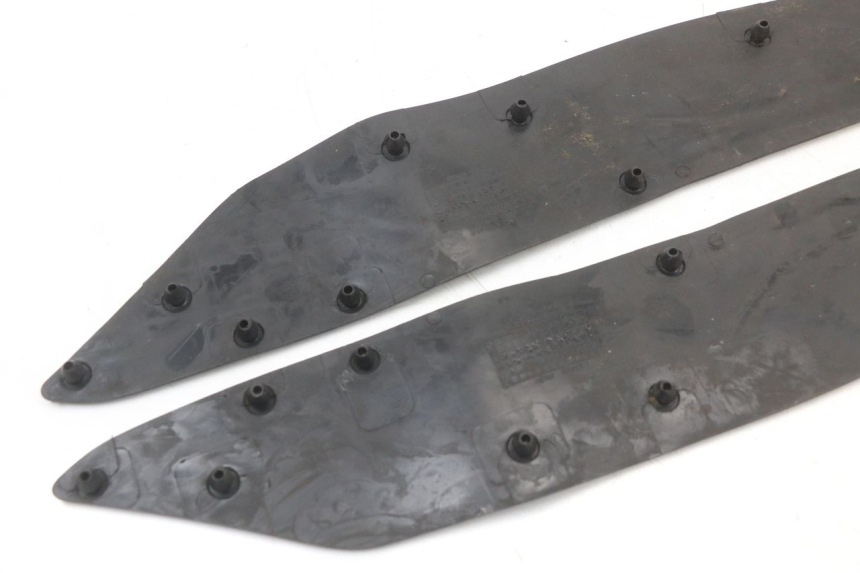 photo de Tappetino pedana HONDA PCX (JF28) 125 (2009 - 2011) - Vista d'insieme del prodotto