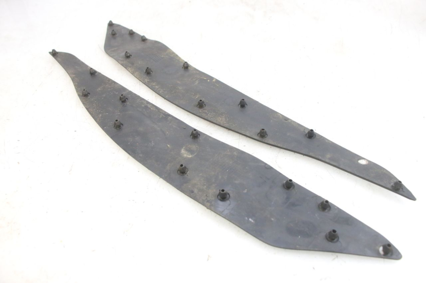 photo de TAPPETINO PEDANA HONDA PCX (JF47) 125 (2012 - 2013) - Dettaglio del componente