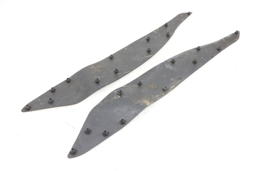 photo de TAPPETINO PEDANA HONDA PCX (JF47) 125 (2012 - 2013) - Dettaglio del componente