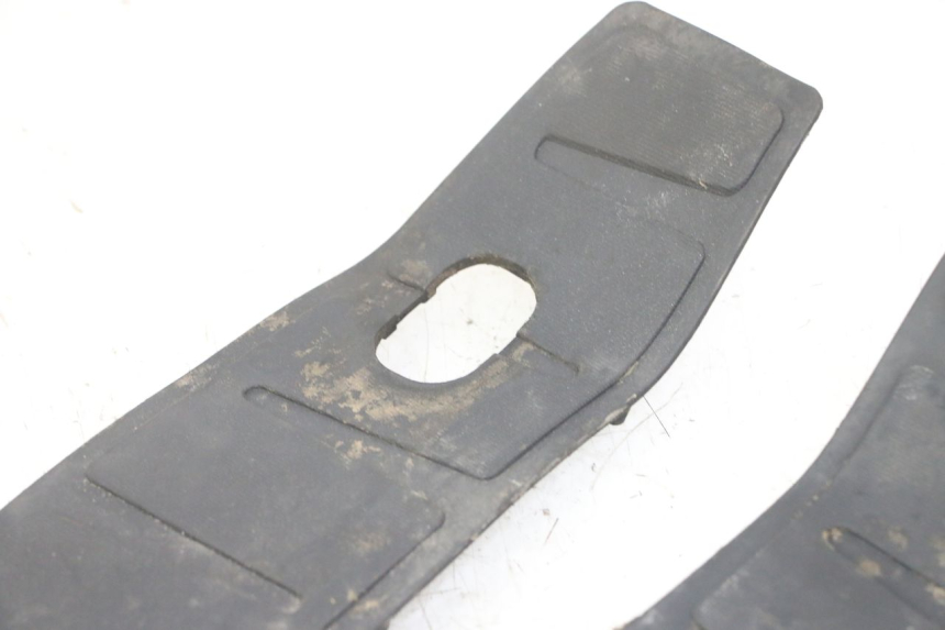 photo de TAPPETINO PEDANA PIAGGIO MP3 LT 400 (2007 - 2012) - Altra angolazione