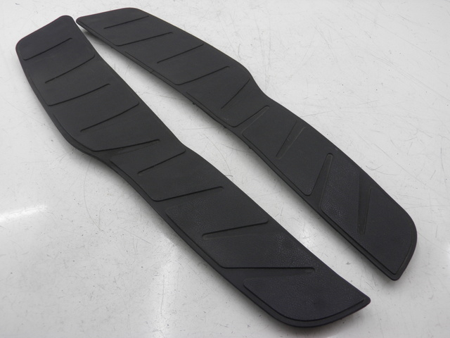 photo de Tappetino pedana PIAGGIO X8 STREET 125 (2006 - 2007) - Vista principale