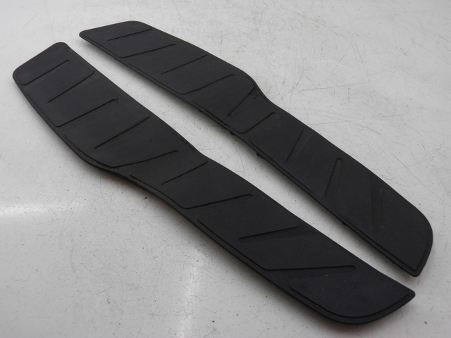 photo de TAPPETINO PEDANA PIAGGIO XEVO - X EVO 125 (2007 - 2017) - Vista principale