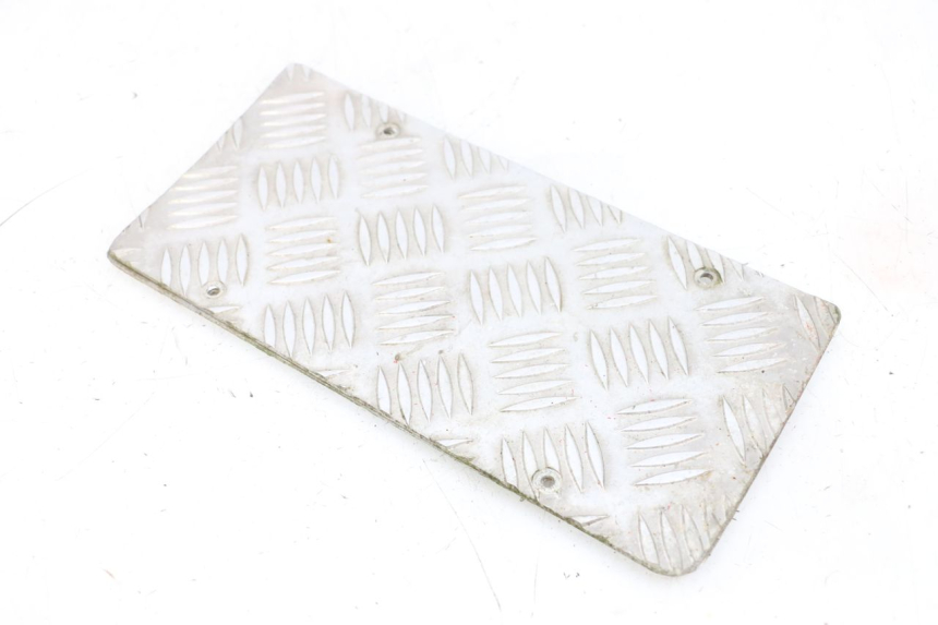 photo de CARENA PEDANA GOMME LIGIER PULSE 3 1 (2014 - 2020) - Zoom sullo stato d'uso