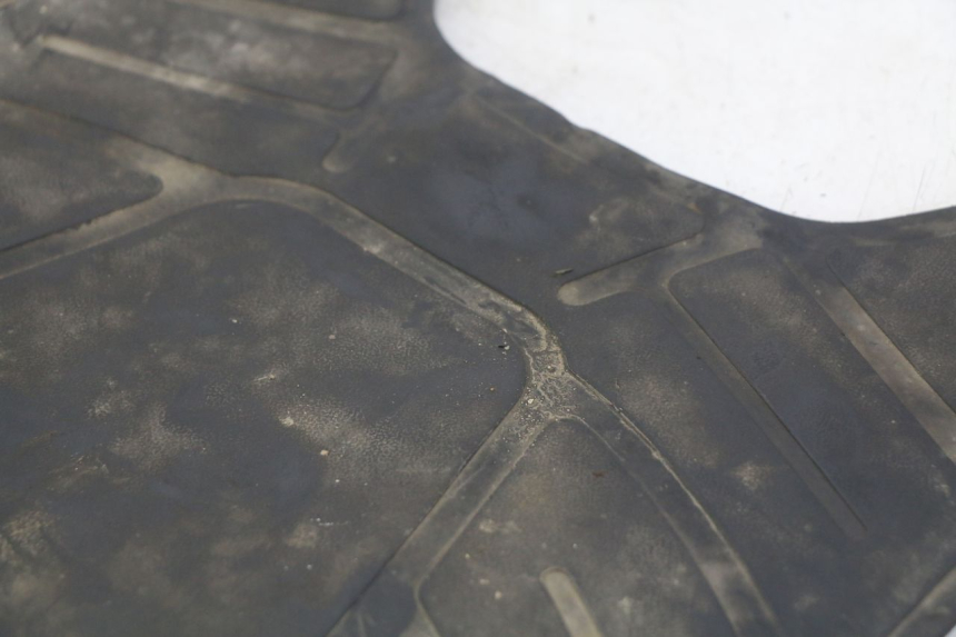 photo de TAPPETINO PEDANA TNT MOTOR ROMA 10' 2T 50 (2011 - 2018) - Zoom sullo stato d'uso