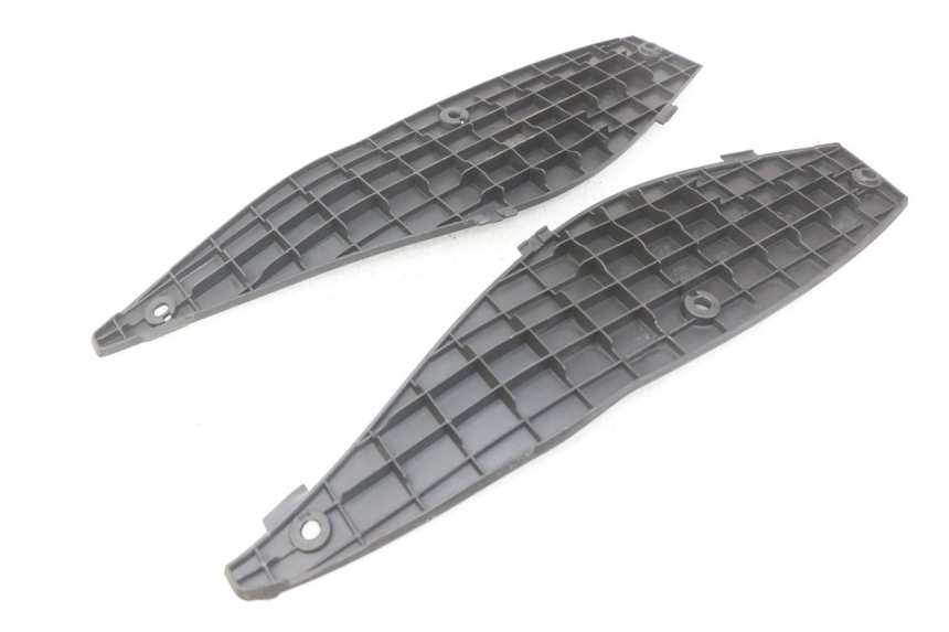 photo de TAPPETINO PEDANA GILERA RUNNER SP 50 (2009 - 2017) - Dettaglio del componente