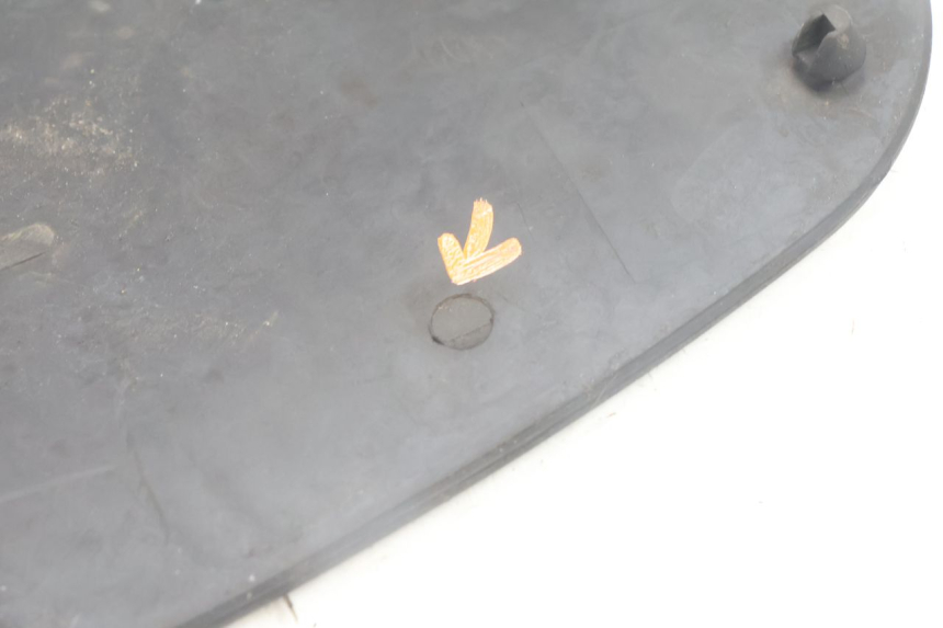 photo de CARENA PEDANA GOMME GILERA RUNNER SP 50 (2002 - 2004) - Altra angolazione
