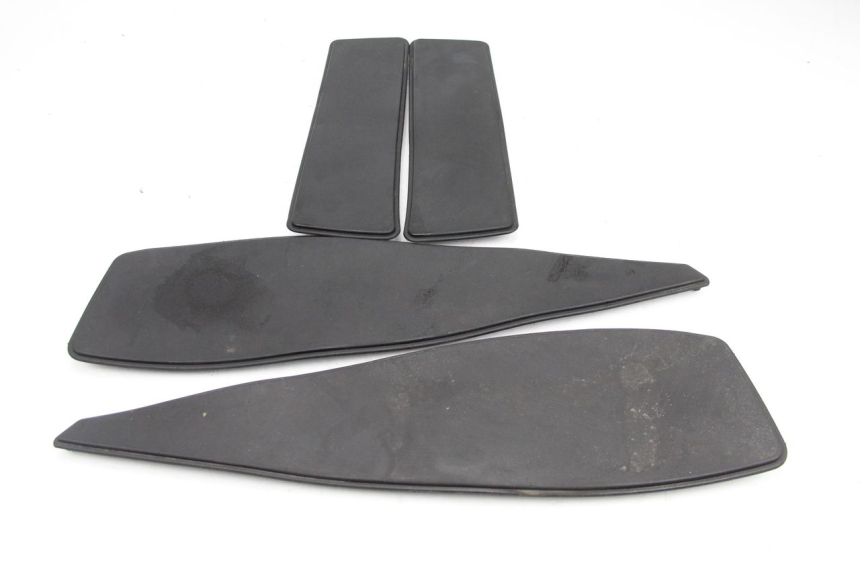 photo de Tappetino pedana PEUGEOT SATELIS 125 (2013 - 2018) - Vista principale