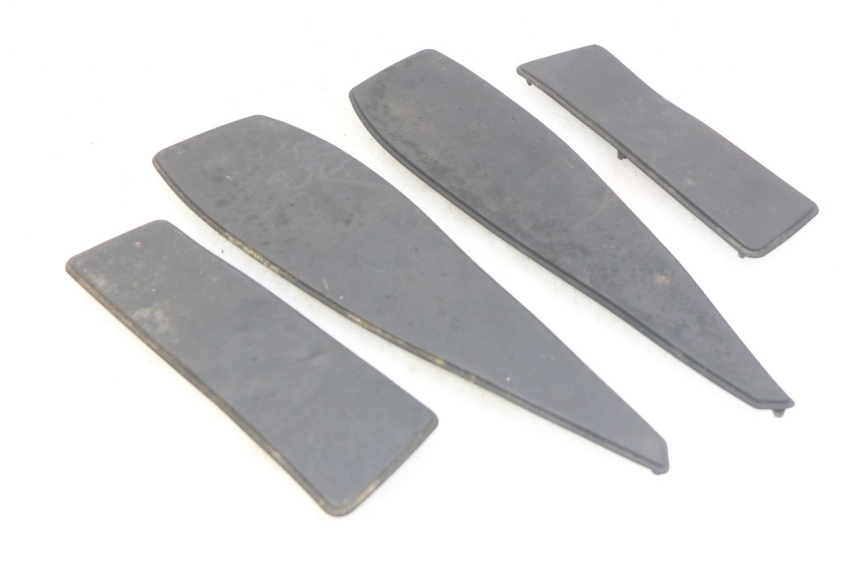 photo de TAPPETINO PEDANA PEUGEOT SATELIS 125 (2010 - 2012) - Vista principale