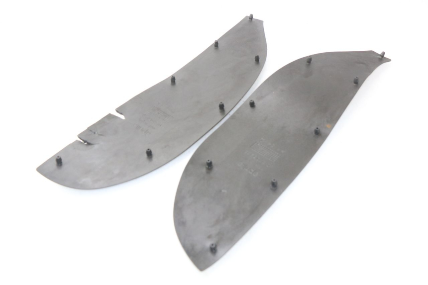 photo de Tappetino pedana APRILIA SCARABEO GT 125 (1999 - 2007) - Zoom sullo stato d'uso