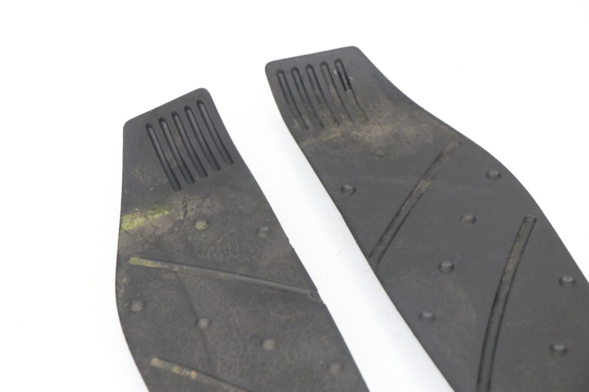 photo de Tappetino pedana MBK SKYCRUISER 125 (2006 - 2009) - Zoom sullo stato d'uso