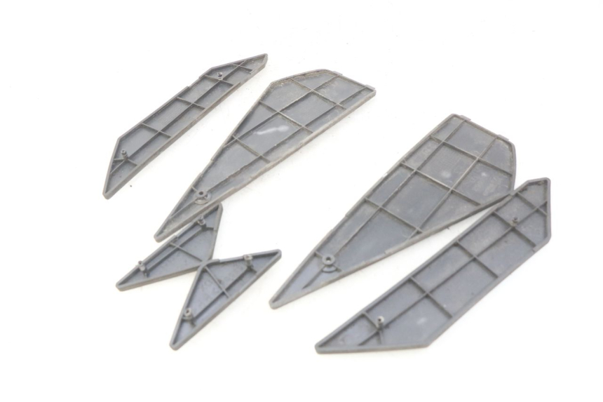 photo de TAPPETINO PEDANA APRILIA SR 2T 50 (2012 - 2017) - Dettaglio del componente