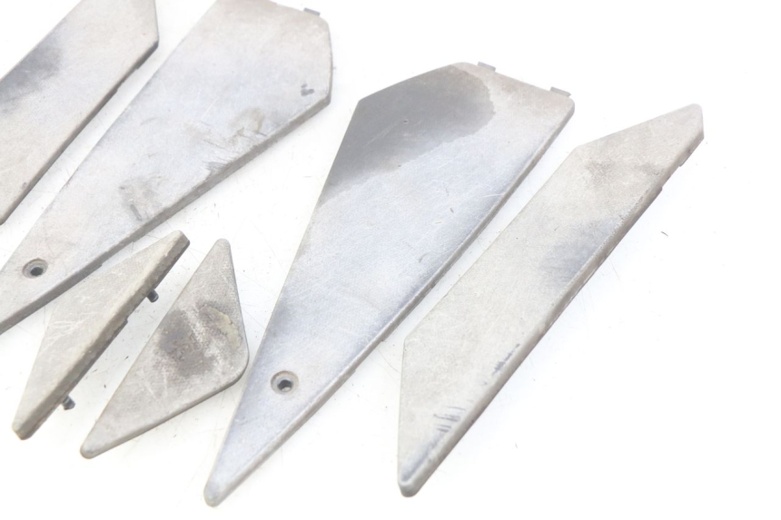 photo de TAPPETINO PEDANA APRILIA SR 2T 50 (2012 - 2017) - Zoom sullo stato d'uso