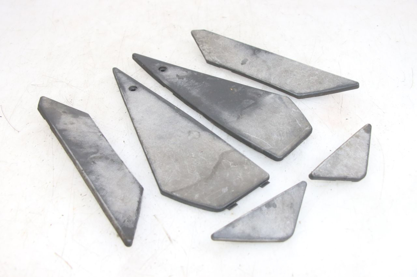 photo de TAPPETINO PEDANA APRILIA SR 2T 50 (2012 - 2017) - Vista principale