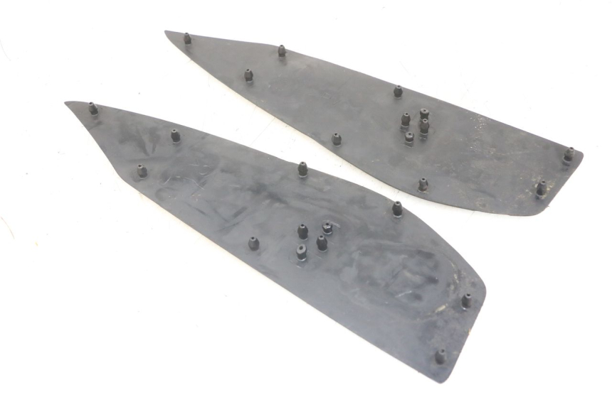 photo de TAPPETINO PEDANA YAMAHA XMAX X-MAX ABS 125 (2017 - 2020) - Dettaglio del componente