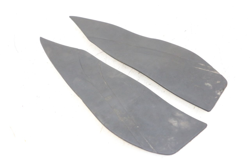 photo de TAPPETINO PEDANA YAMAHA XMAX X-MAX ABS 125 (2017 - 2020) - Zoom sullo stato d'uso