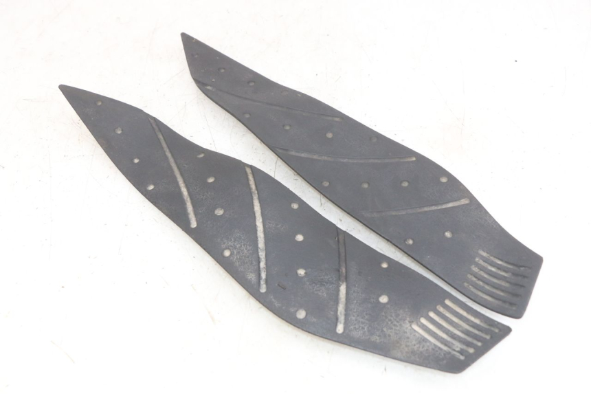 photo de TAPPETINO PEDANA YAMAHA X-MAX XMAX 250 (2006 - 2009) - Zoom sullo stato d'uso