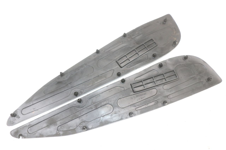 photo de TAPPETINO PEDANA YAMAHA X-MAX XMAX 125 (2010 - 2013) - Zoom sullo stato d'uso