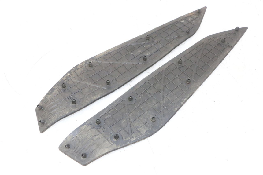 photo de TAPPETINO PEDANA YAMAHA X-MAX XMAX 250 (2006 - 2009) - Altra angolazione