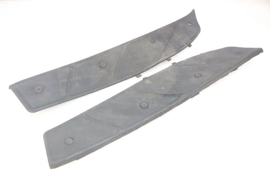 photo de TAPPETINO PEDANA PIAGGIO X9 EVOLUTION 250 (2003 - 2007) - Vista principale