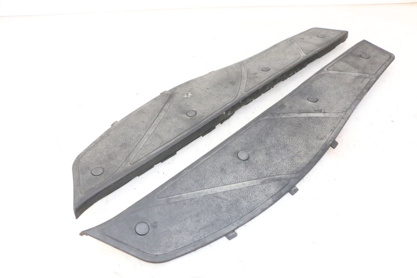 photo de TAPPETINO PEDANA PIAGGIO X9 EVOLUTION 125 (2003 - 2007) - Vista principale