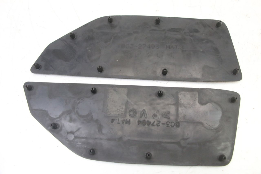 photo de CARENA PEDANA GOMME YAMAHA YP T-MAX TMAX 530 (2017 - 2020) - Primo piano tecnico