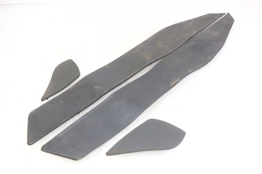 photo de TAPPETINO PEDANA YAMAHA YP MAJESTY 400 (2004 - 2008) - Vista principale