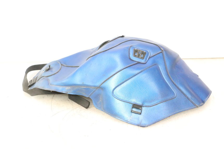 photo de COPRI SERBATOIO YAMAHA TDM ABS 900 (2002 - 2014) - Zoom sullo stato d'uso