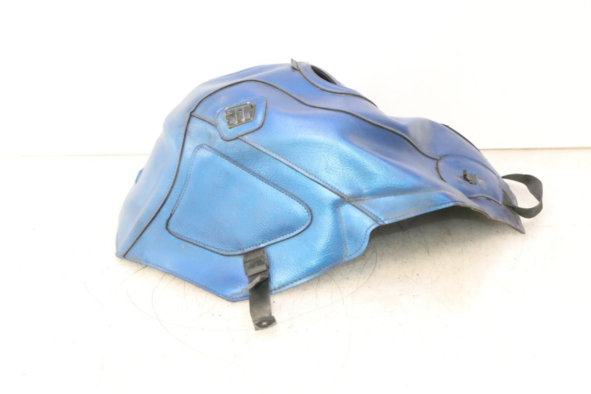 photo de COPRI SERBATOIO YAMAHA TDM ABS 900 (2002 - 2014) - Primo piano tecnico