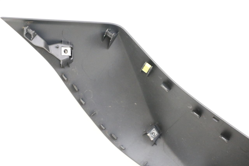 photo de COPRI SERBATOIO YAMAHA TRACER 7 700 (2020 - 2024) - Stato della superficie e materiale