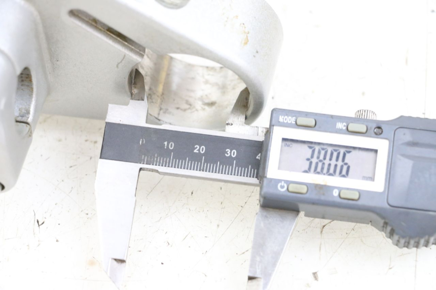 photo de PIASTRA APRILIA CLASSIC 125 (1995 - 2001) - Dettaglio del componente