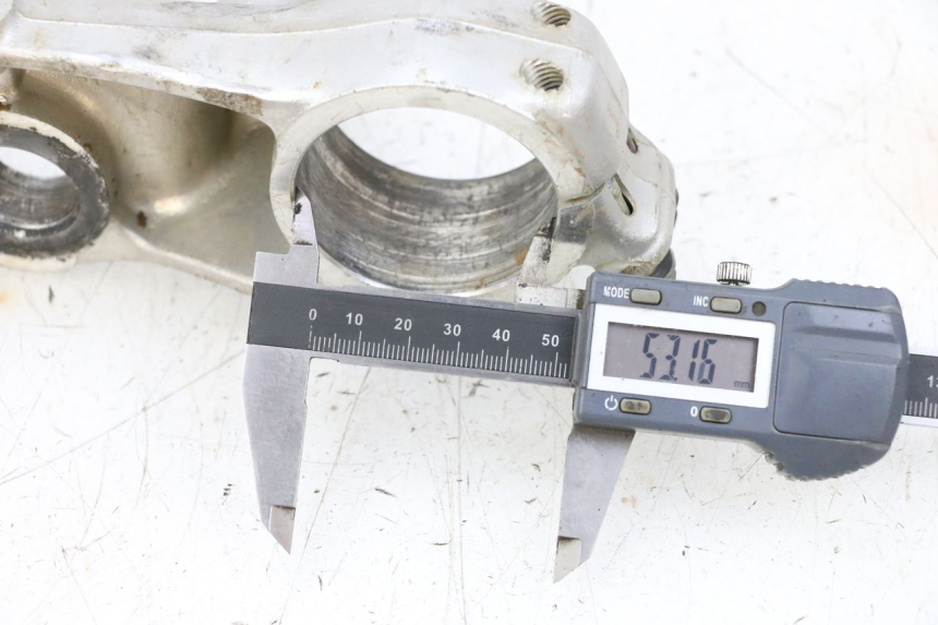 photo de PIASTRA HONDA CR 125 (1989 - 1991) - Altra angolazione