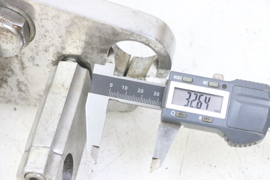 photo de PIASTRA CCR DIRT BIKE 110 - Zoom sullo stato d'uso